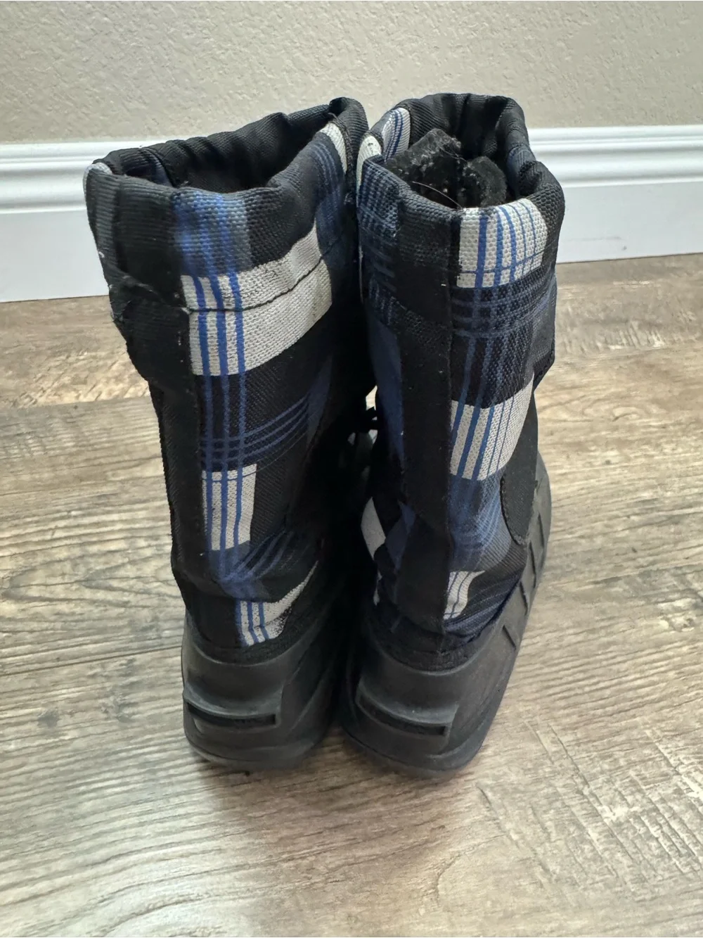Kamik kids’ insulated